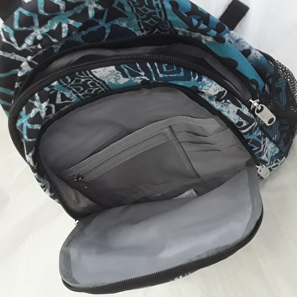 Backpack - Picture 4 of 4